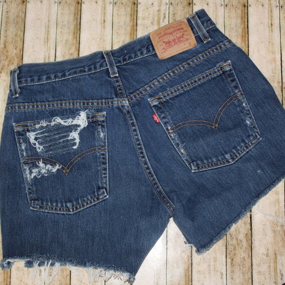 LEVI'S 515 Denim Jean Shorts Size 10 - Picture 1 of 3